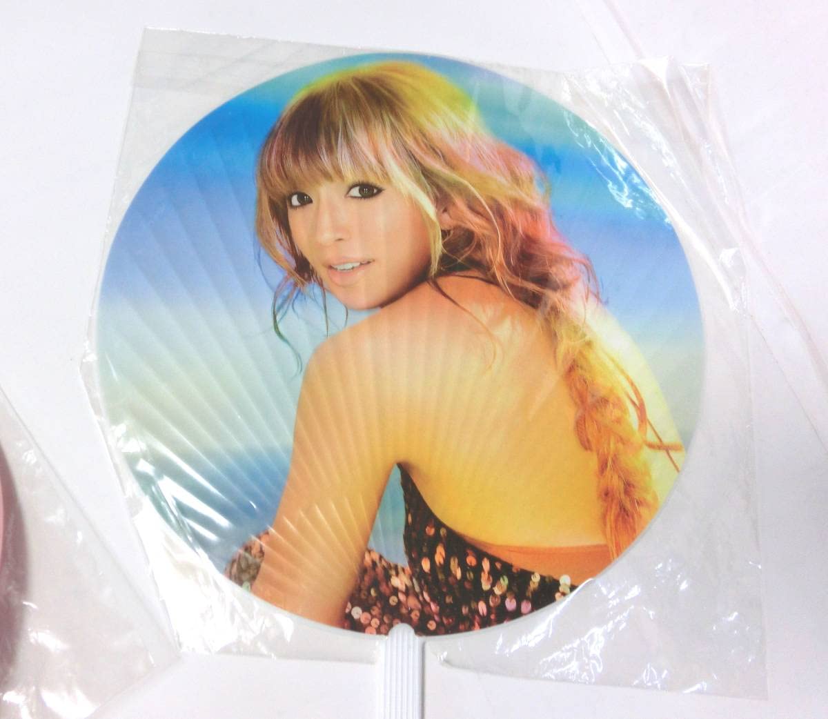 美品)浜崎あゆみ 光るうちわ 2025 3枚セット 浜崎あゆみ 2024-2025